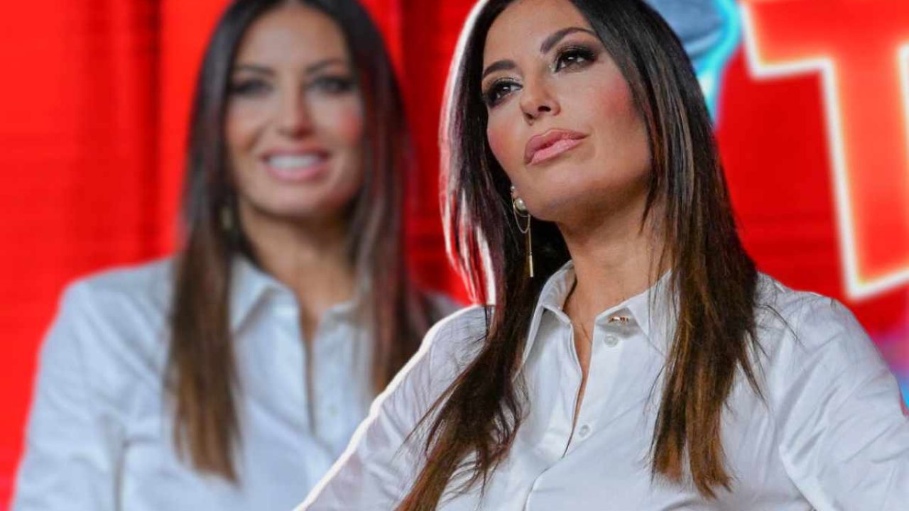 Elisabetta Gregoraci senza vergogna si mostra dal chirurgo plastico: ecco a  cosa si è sottoposta In Abruzzo