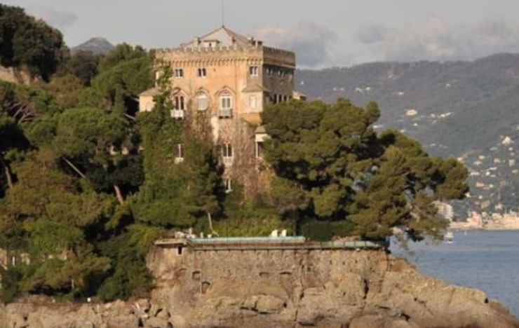 La magnifica villa di Pier Silvio Berlusconi e Silvia Toffanin