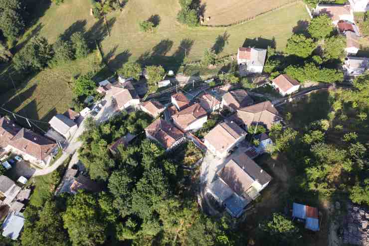 Panorama di un borgo in Abruzzo 