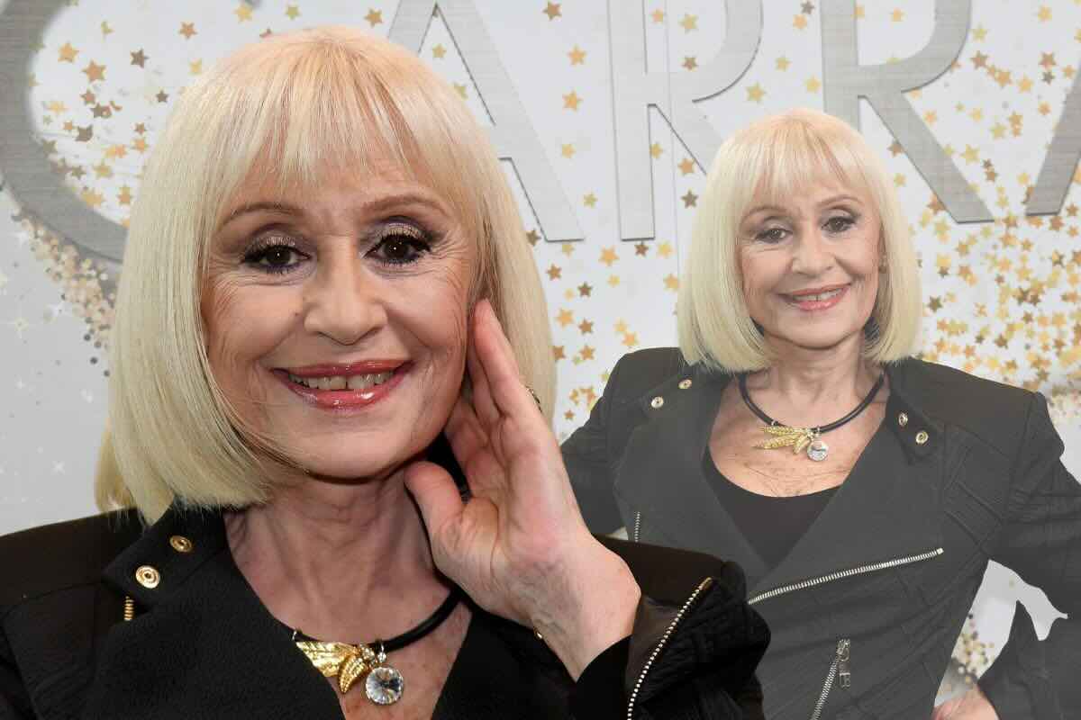 Raffaella Carrà prezzo maxi villa