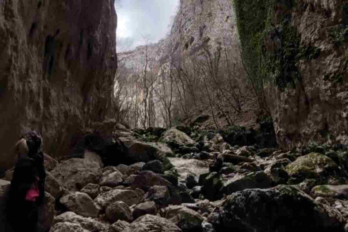 Sentiero bloccato nel Sirente Velino foto IG magdatirabassi inabruzzo.it