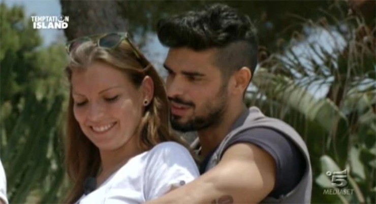 Temptation Island fidanzato scappa