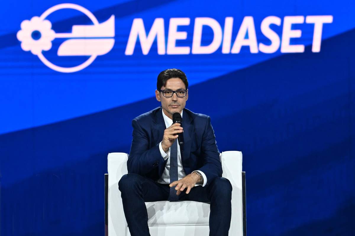 Mediaset decisione Pier Silvio stop Simona Branchetti