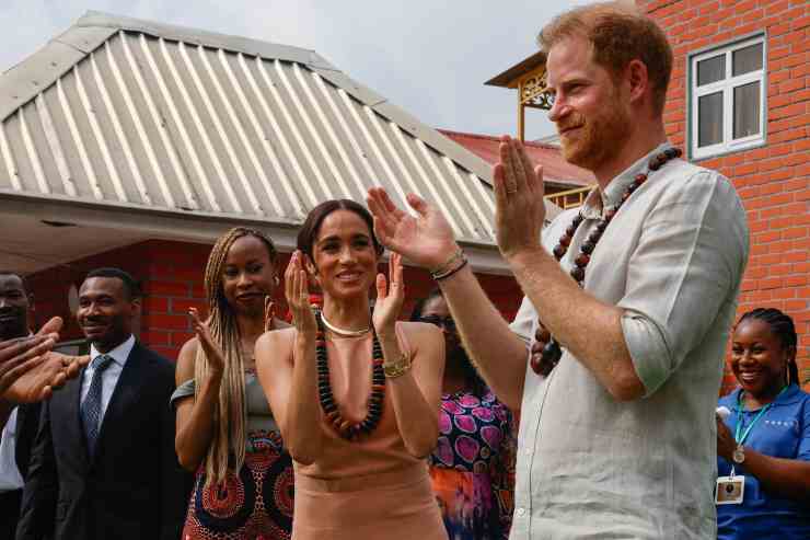 Harry e Meghan tour reale