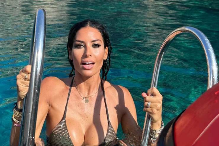 elisabetta gregoraci nuovo amore estivo