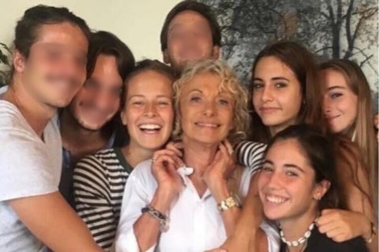 Cristina Parodi: la foto della mamma Laura con i nipoti